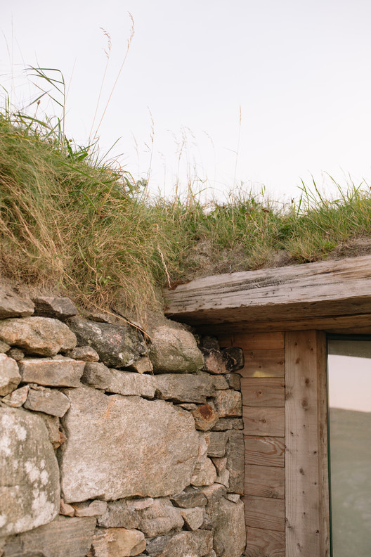 泰格·拜恩尼屋丨英国丨BARD-19