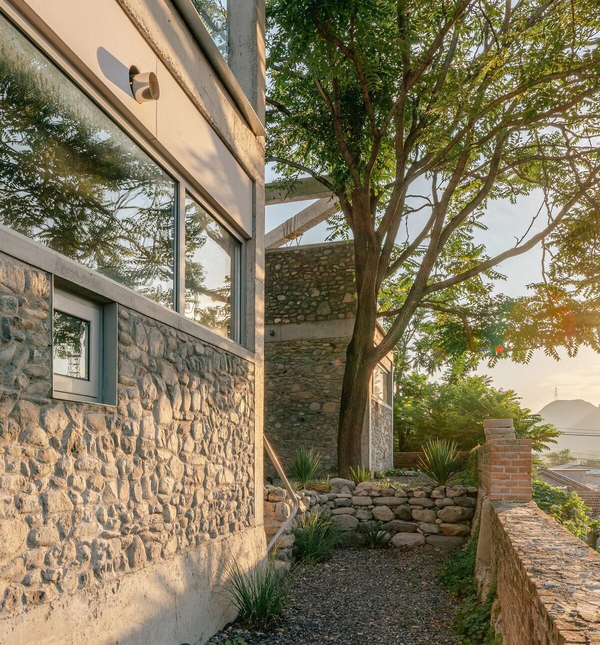 废土乐园,虚张声势与巨大火锅（虚张声势之家）丨中国北京丨察社办公室-11