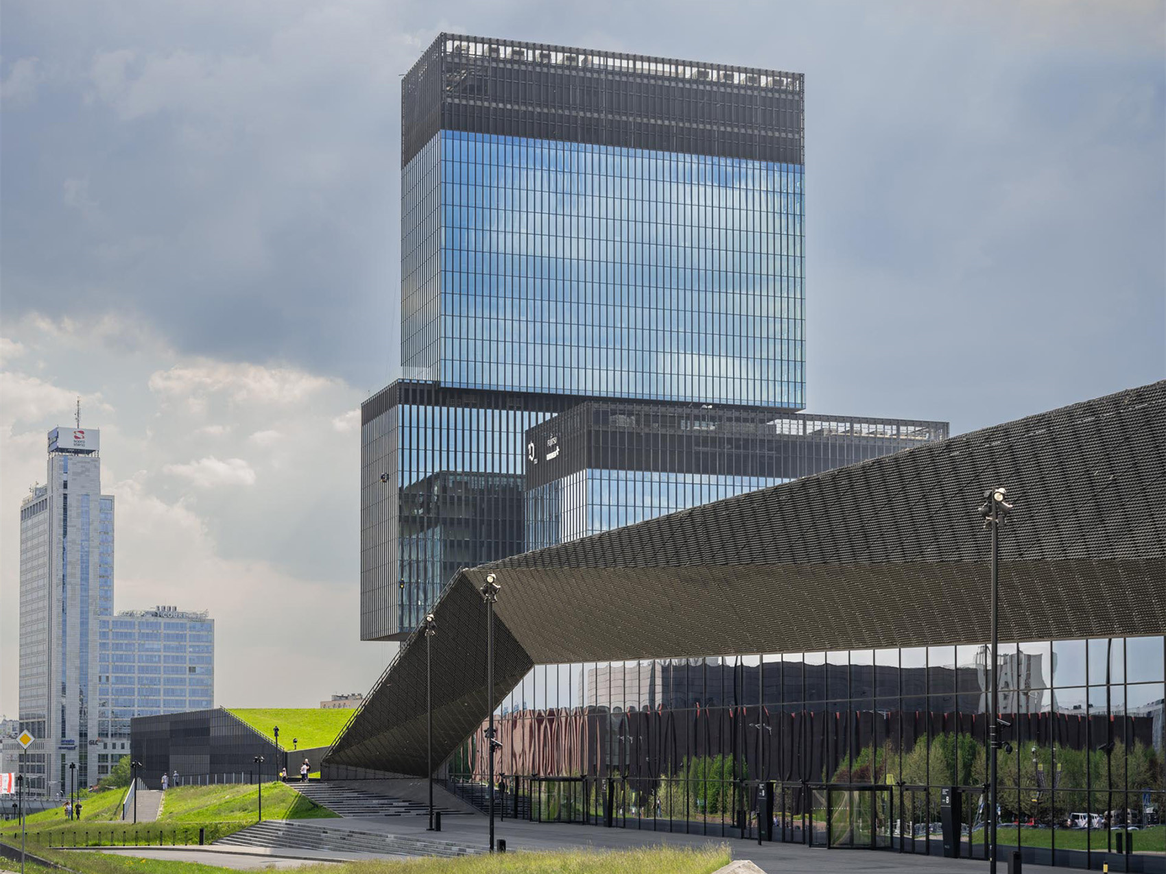 波兰·KTW 办公楼与 First District 住宅综合体丨Medusa Group Architects-3