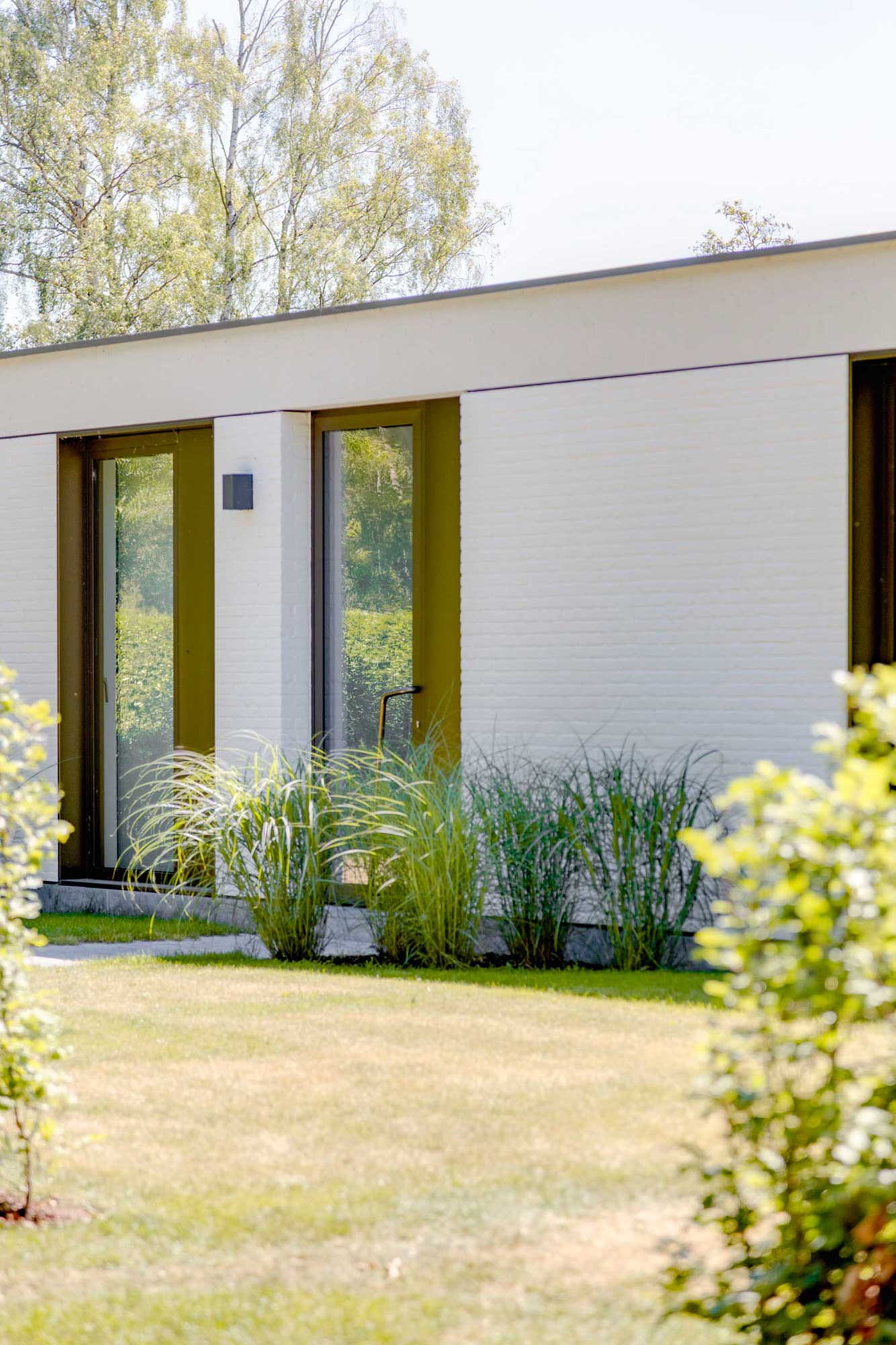 house by the lake 1-17