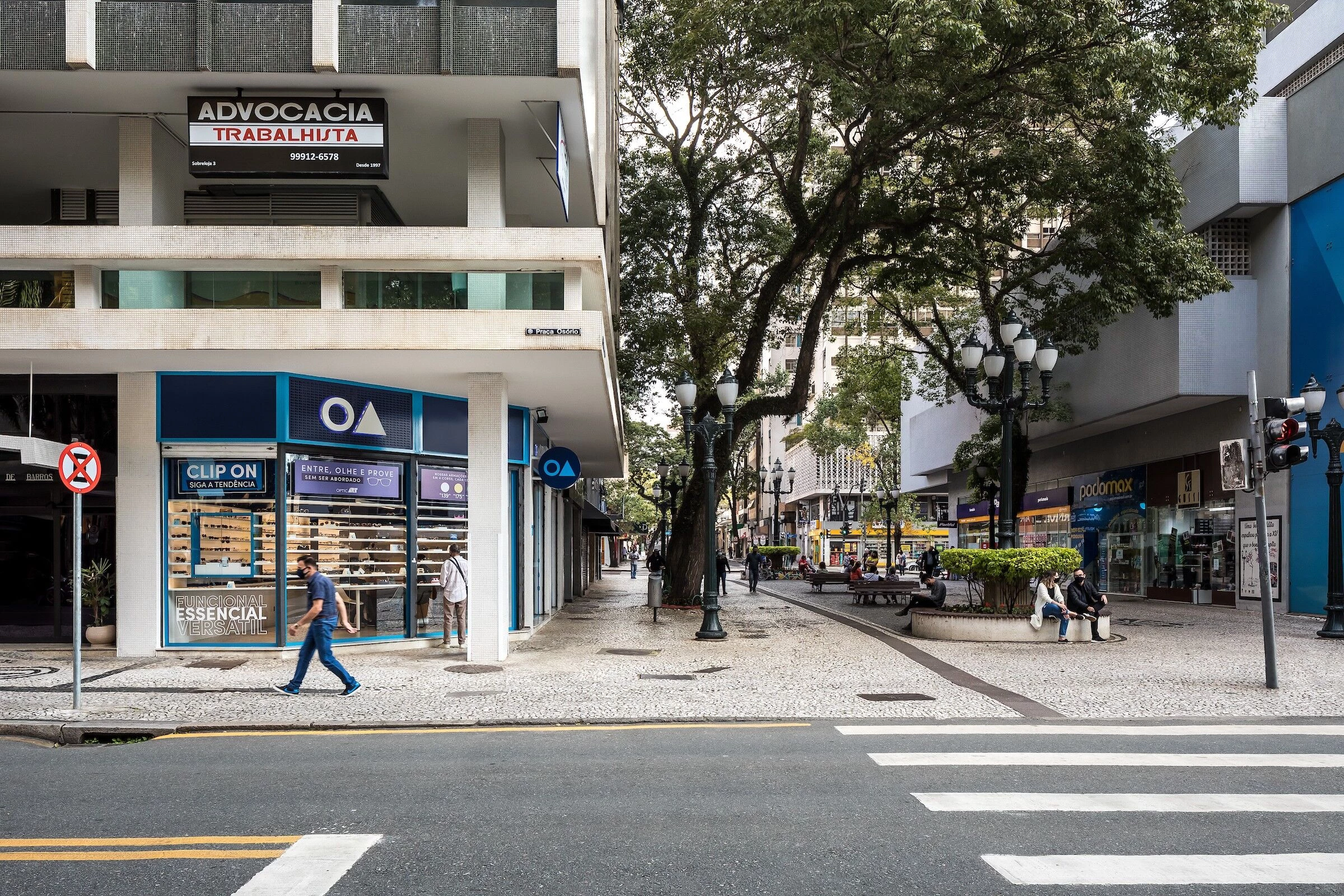 光艺术商店丨巴西丨Solo Arquitetos-14