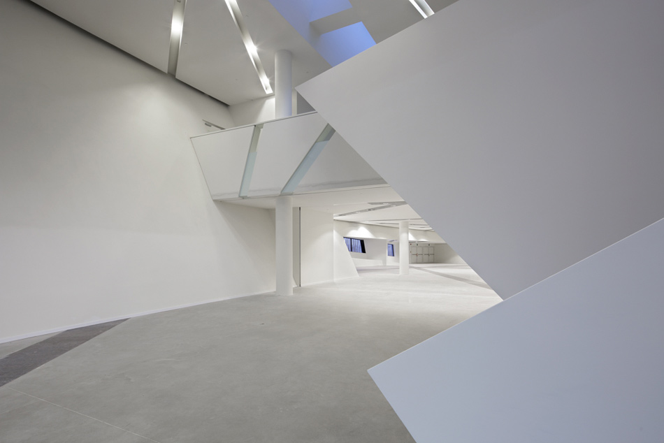 蒙斯国际会议中心丨比利时丨丹尼尔·里伯斯金-28