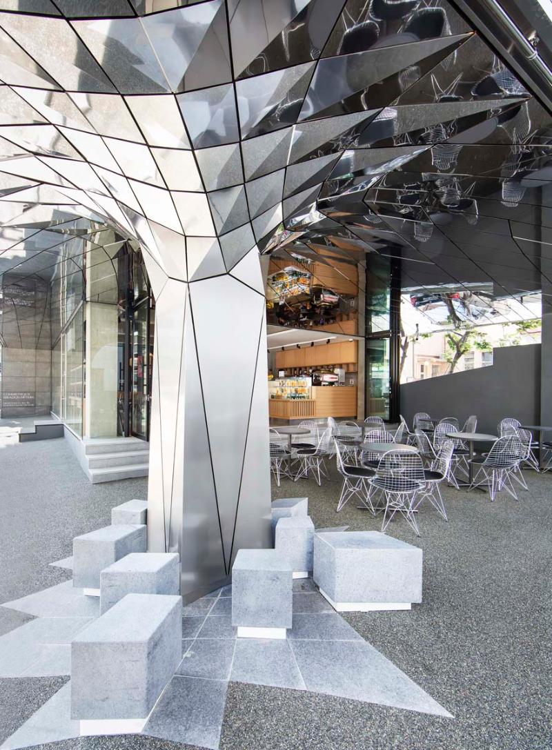 现代简约风咖啡厅，温馨木质空间打造城市休憩地-12