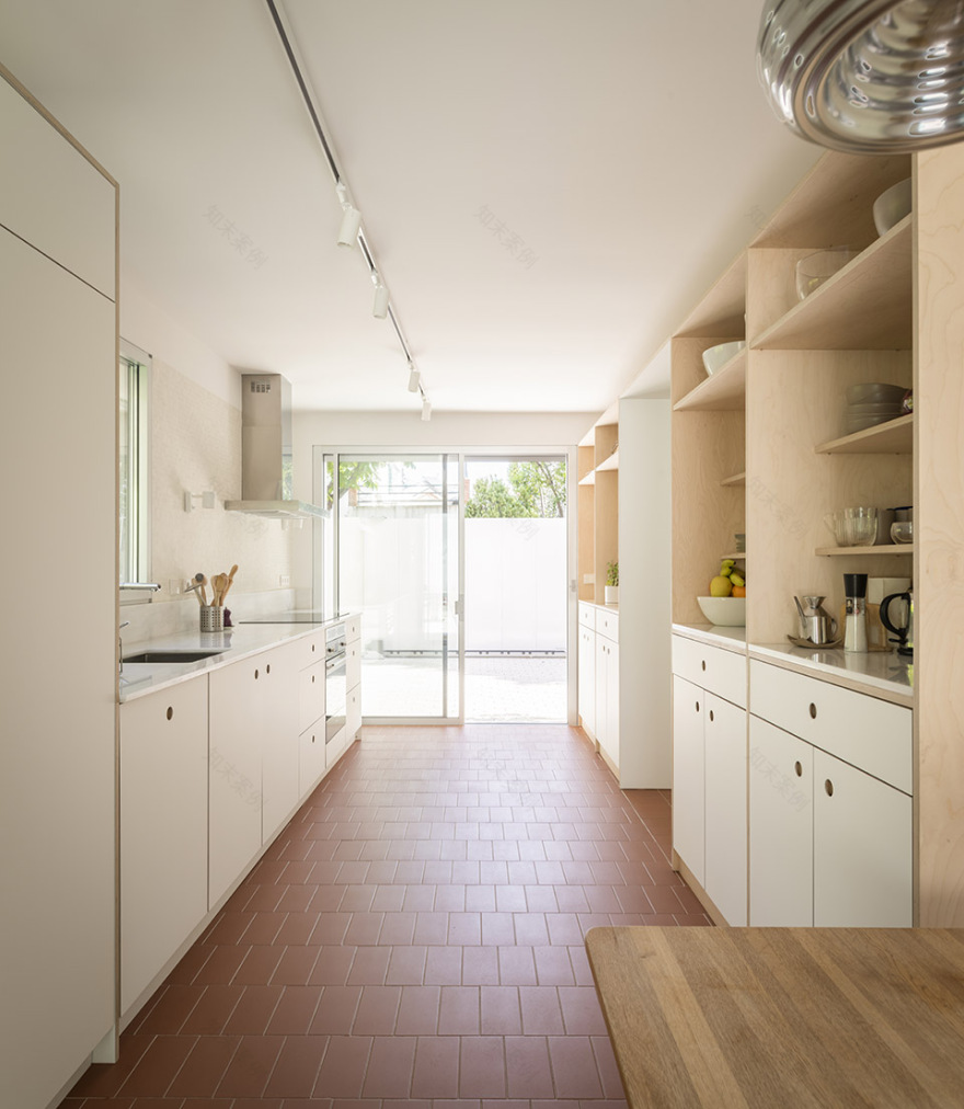 西班牙 M15 住宅改造丨西班牙马德里丨MINIMUM-17