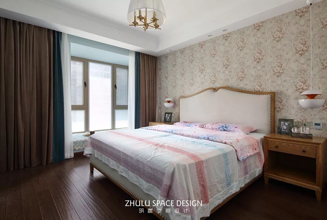 简美混搭风,缔造浪漫温馨家居空间-35