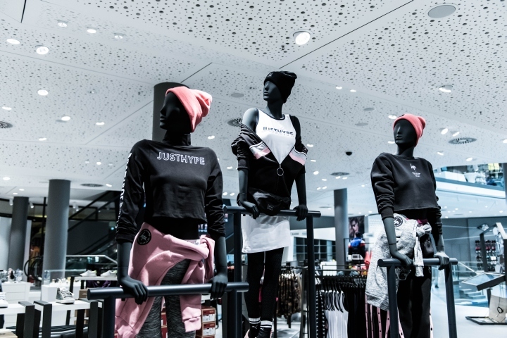 L&T 体育用品店-29