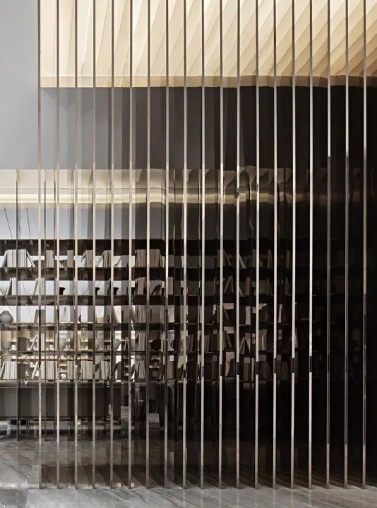 绿城济南诚园生活美学馆 | 现代简约与镜面艺术的完美融合-3