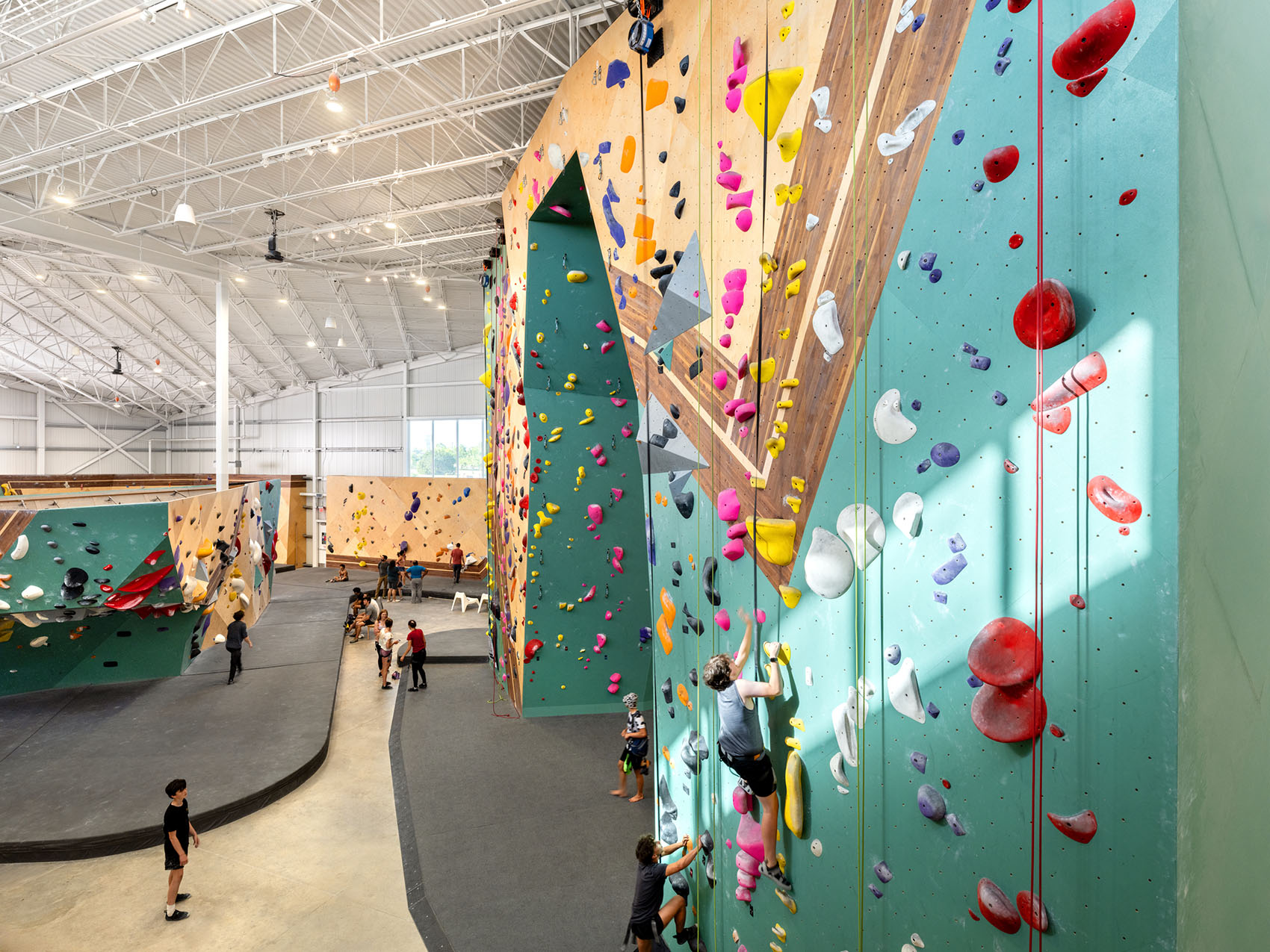 Cru· Pflugerville多功能运动场馆丨美国丨Derrington Building Studio-23