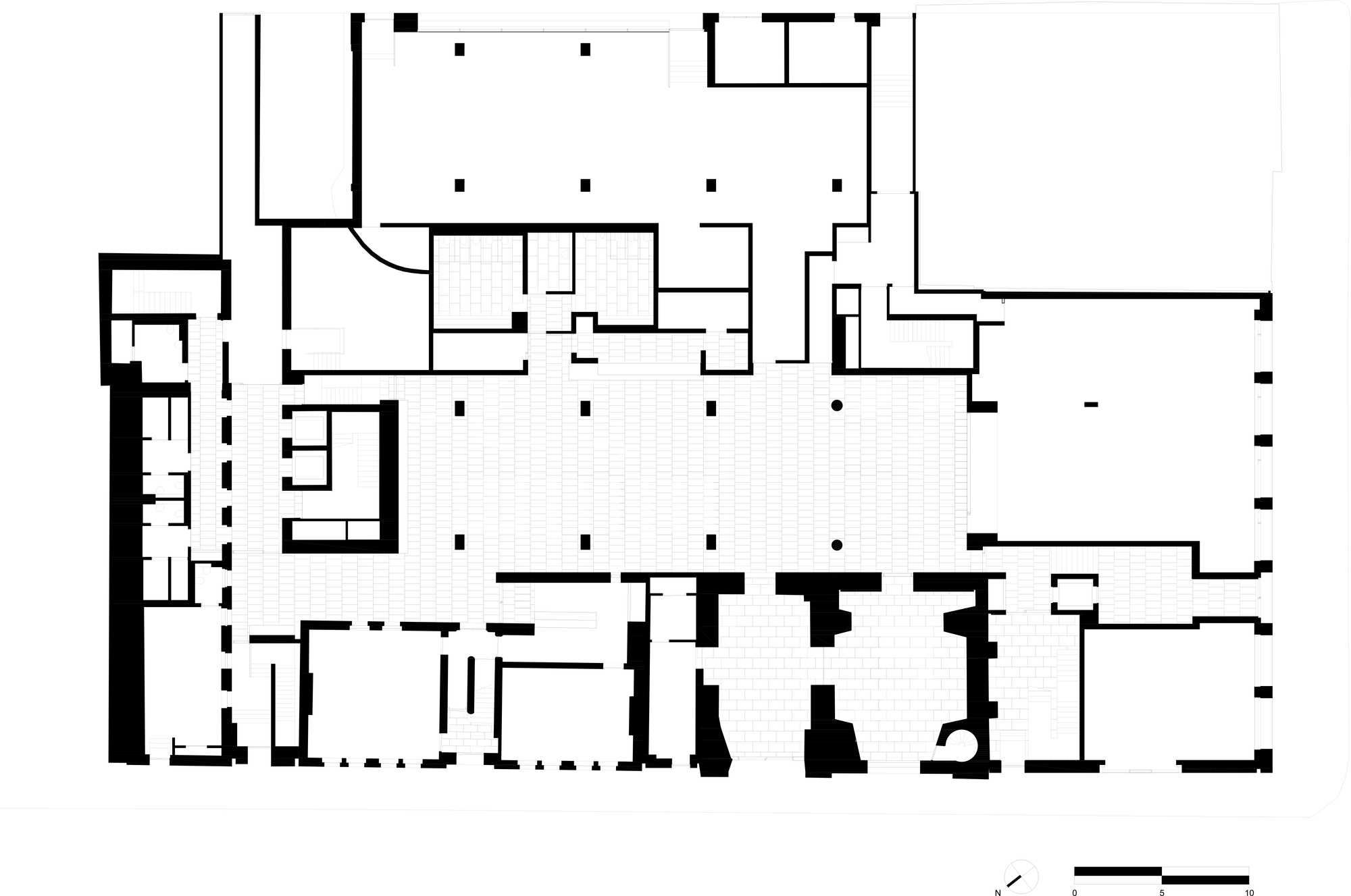 历史遗迹与绿色办公空间的完美融合-6