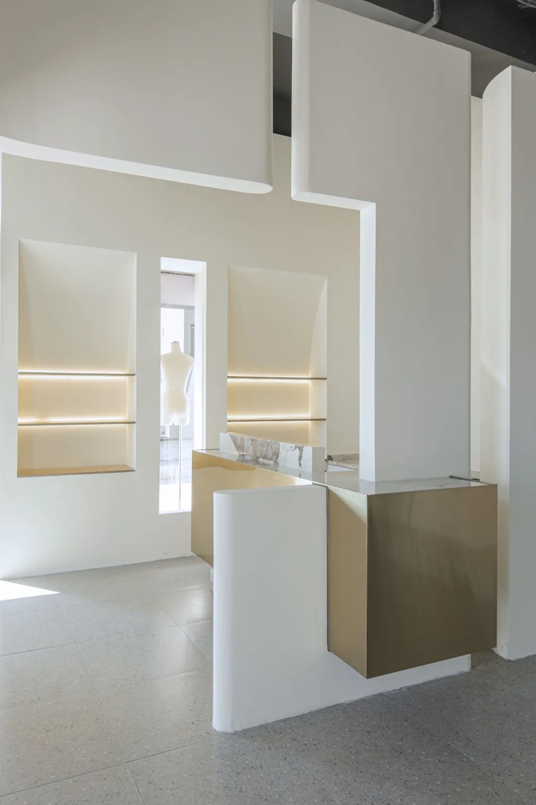 苏州北语服装店丨中国苏州丨不止设计-14