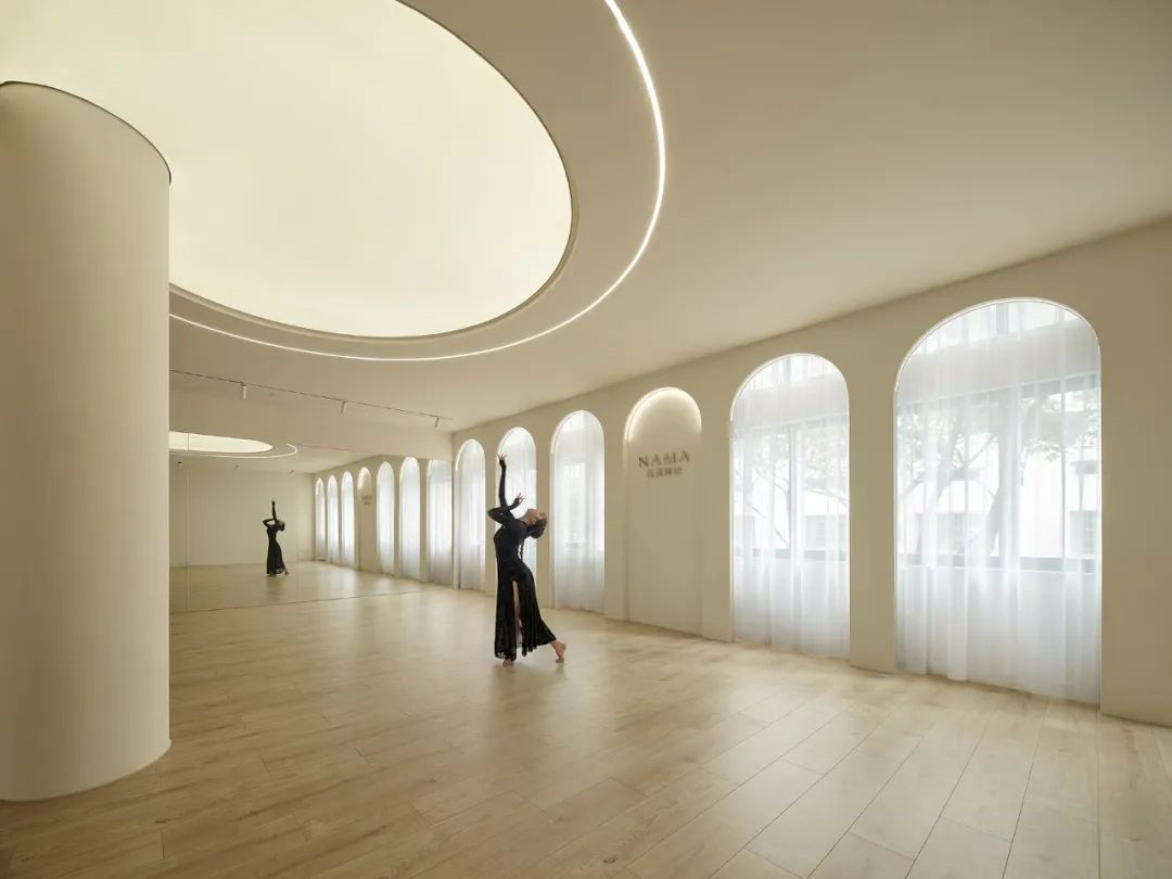 宁波百灵舞社室内实景图丨中国宁波-2