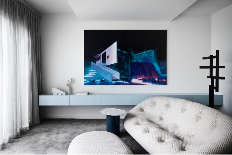 金色的;金黄色的;金的;金制的-90