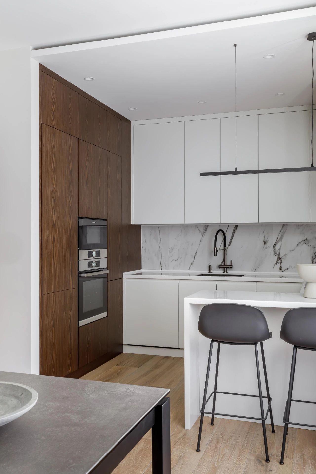 母子俩的 142㎡现代住宅设计-12