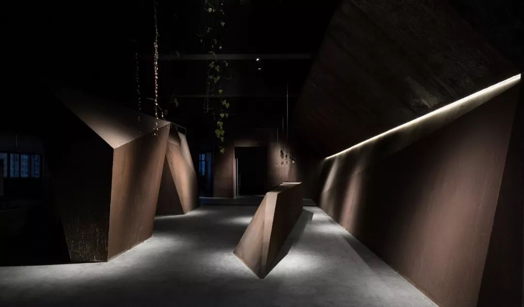 叛逆者 JYC 服饰办公空间 | 几何美学与功能性的完美融合-148