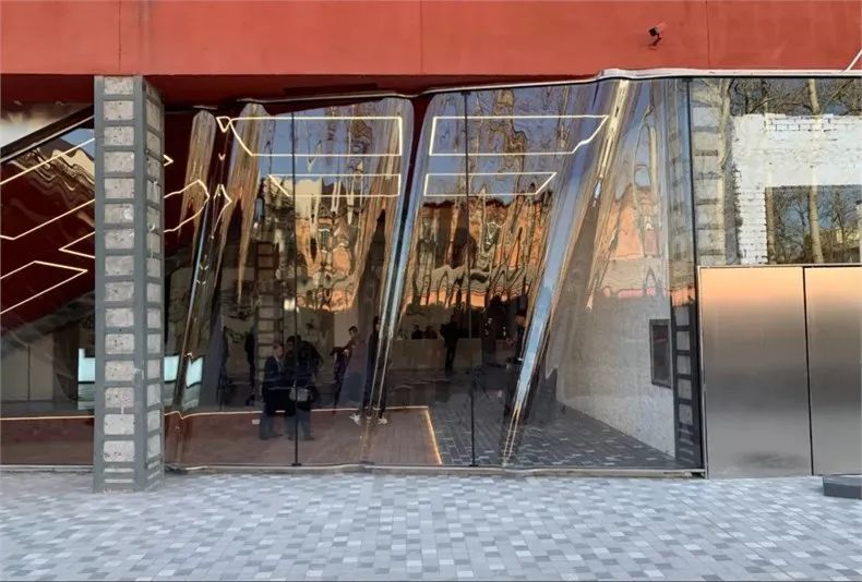 曲线形玻璃立面是如何实现的？-62