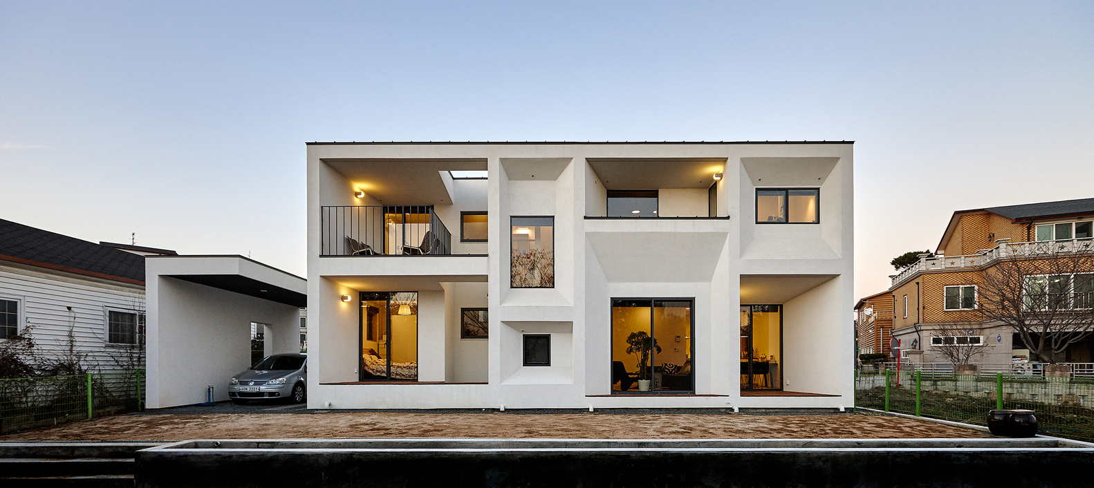 光影交织的电影之家-29