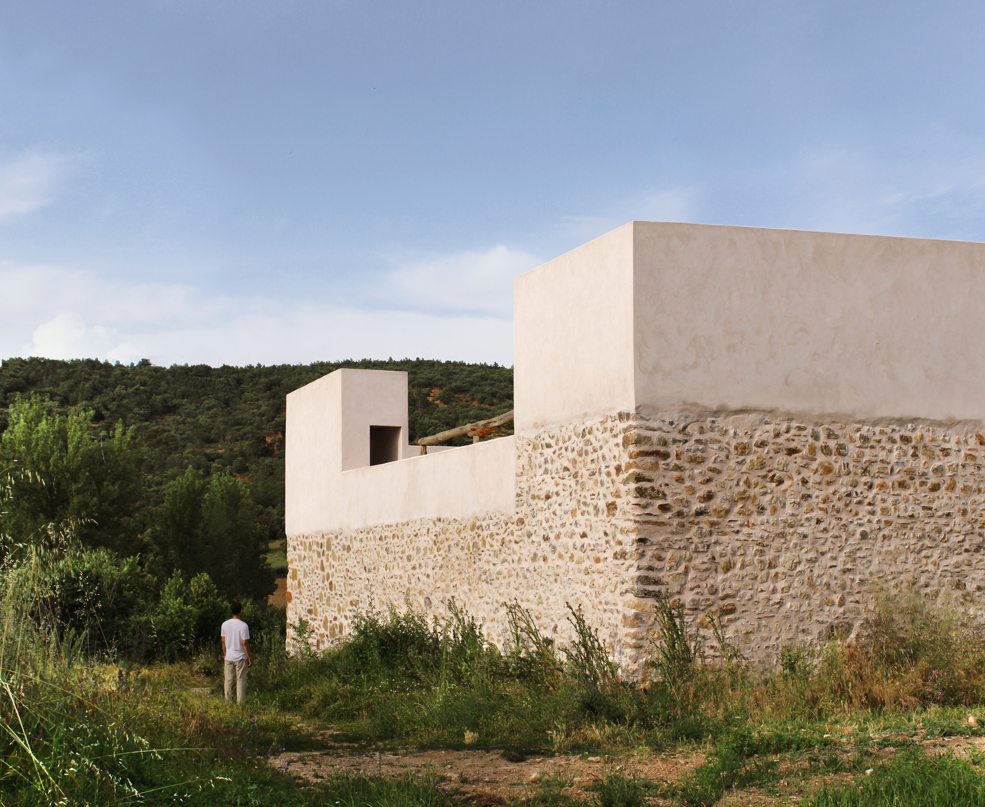 Emptied House – Seasonal Refuge in Soto de Sepúlveda, Segovia / estudio veintidós-28