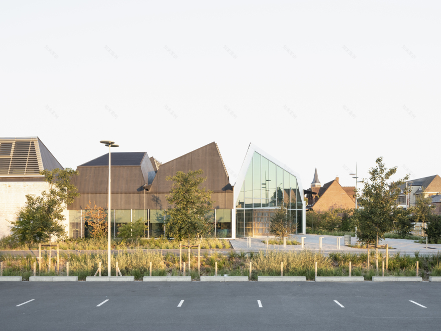 Les Halles Building 媒体图书馆和多功能空间丨法国-32