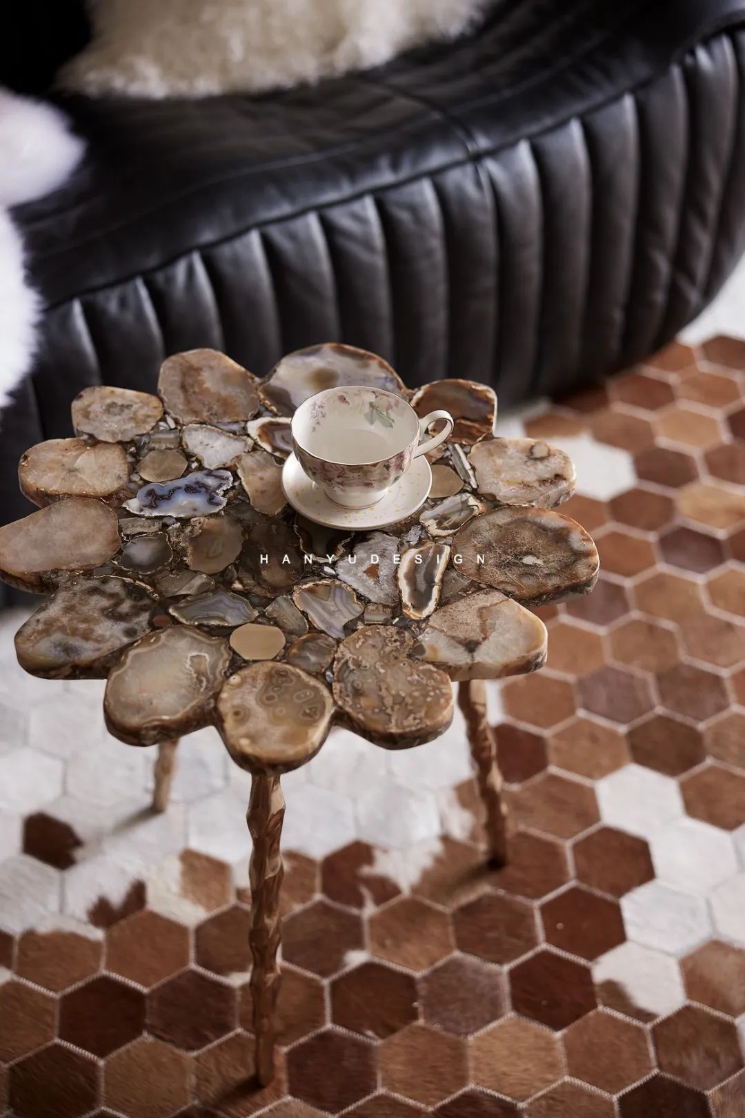 不要客厅,要“复古咖啡馆”!82㎡藏着家庭社交密码丨中国深圳丨深圳涵瑜室内设计-10