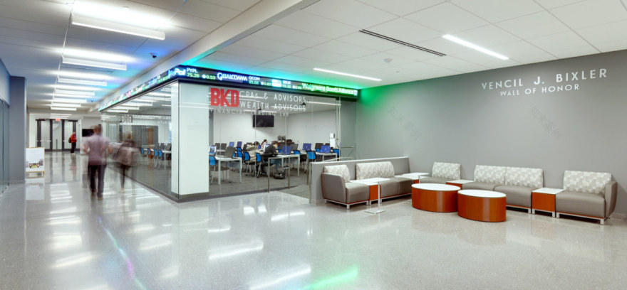 Missouri State 大学 Glass Hall 学生成功中心,打造现代教育协作空间-9