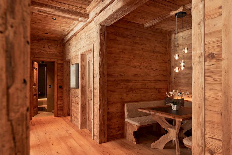 Chesa Mezdi 公寓丨瑞士丨BURKARD DESIGN GMBH-4