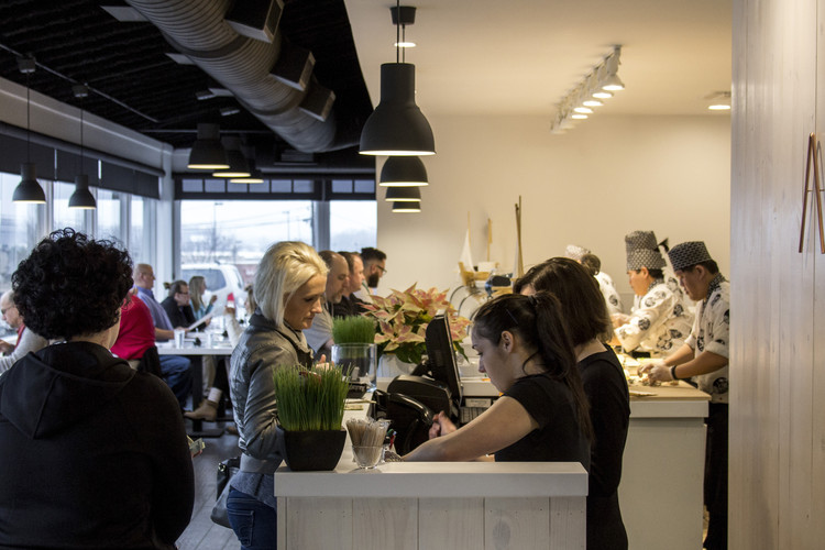 反向诠释的日本餐厅设计-21