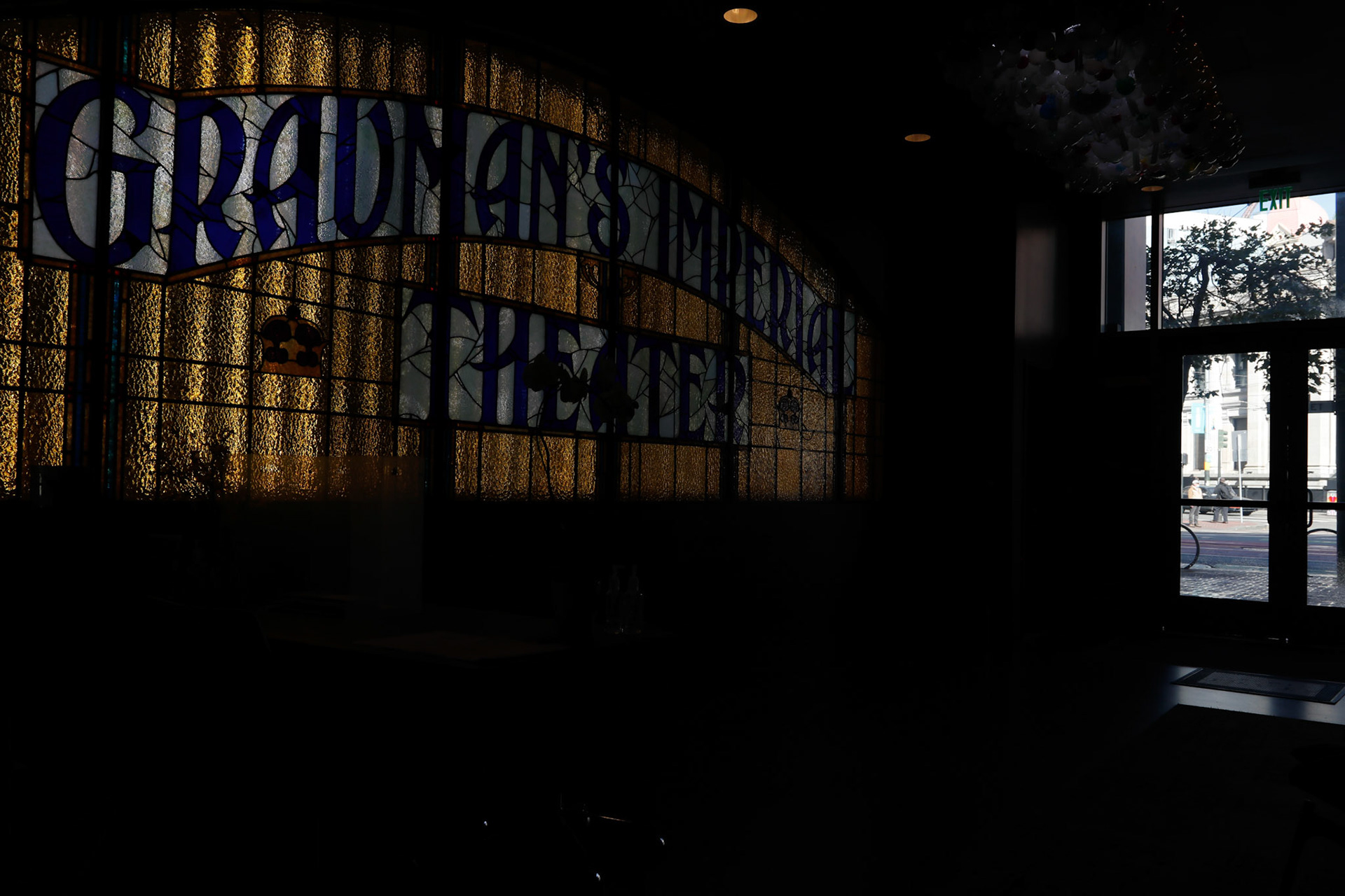 Market St, SF. 94103. AEB 5 Brackets-67