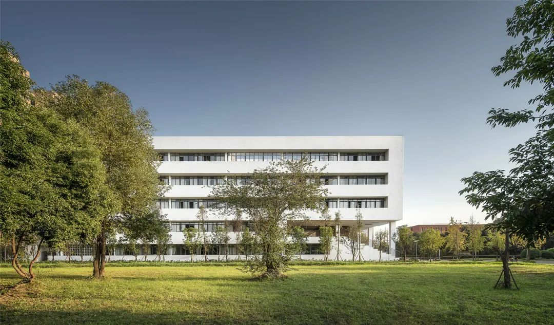 成都师范学院第二实验楼丨中国成都丨中国建筑西南设计研究院有限公司-13