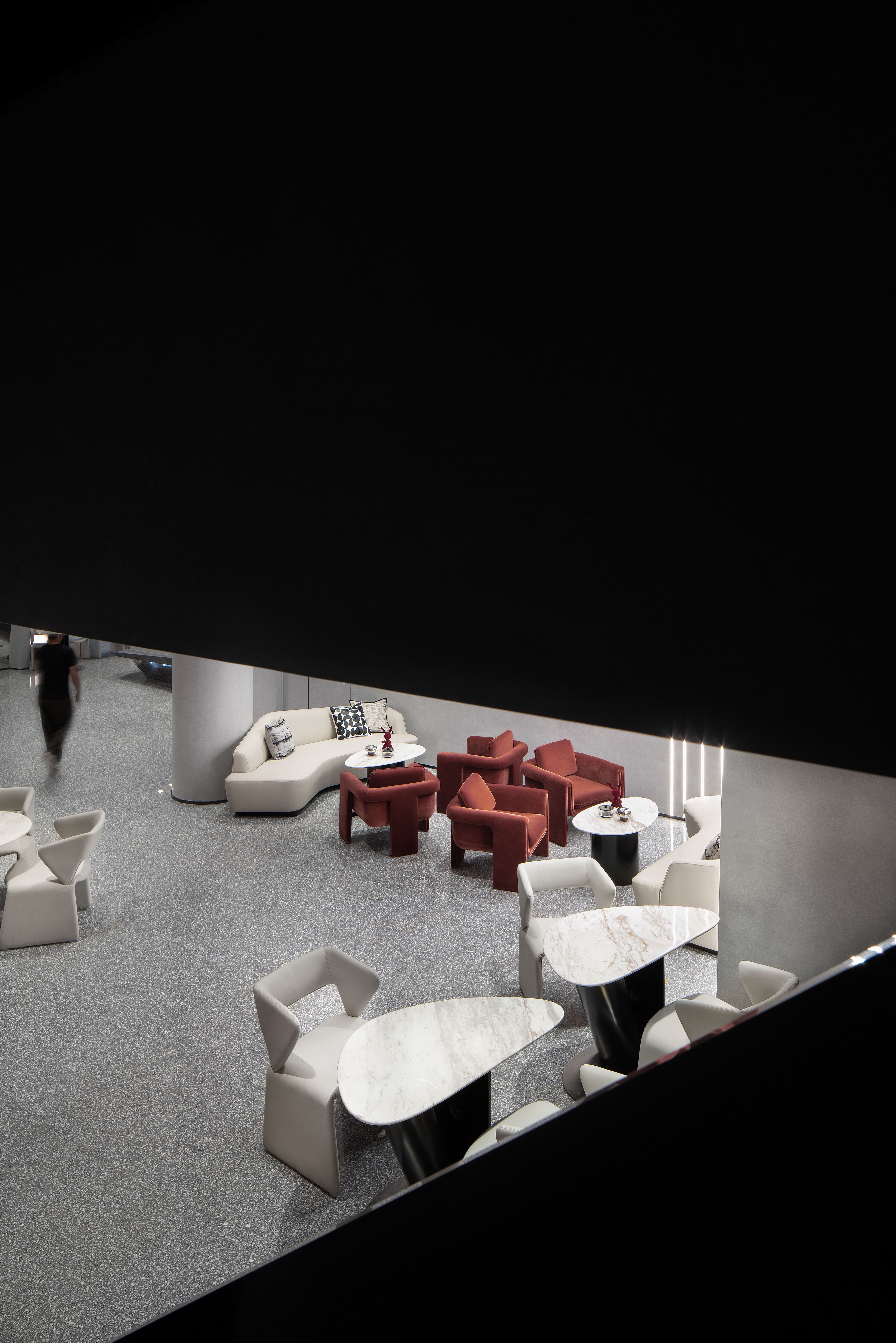 美纵设计｜融创昆明 人民路1979 营销中心-12