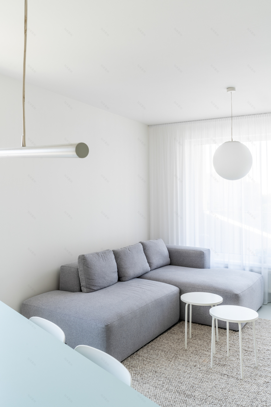 小公寓丨斯洛伐克丨Grau Architects-24