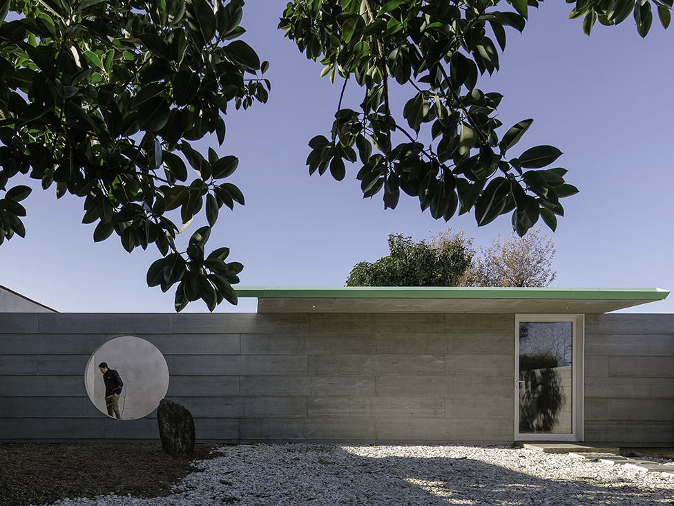 乌拉圭 The Room Behind the Wall 保健建筑丨佩德罗·利夫尼,拉斐尔·索拉诺-4