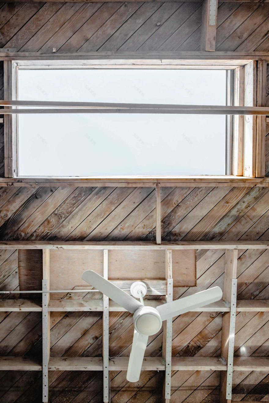 RÁ ARTISAN PIZZA RESTAURANT 餐厅 / Red Deer-36