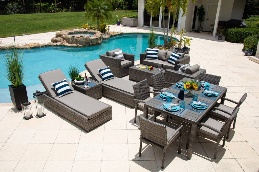 创意无限 · 小庭院内置入式泳池设计-11