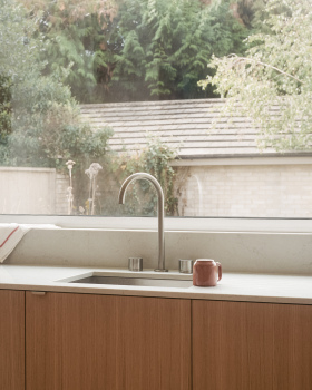 丨英国丨Apricot Square