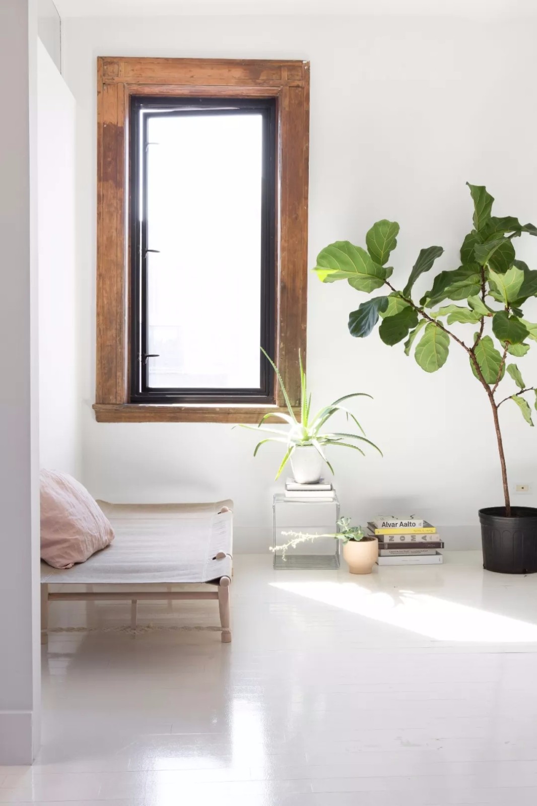 176㎡旧房改造简约唯美系设计  卡米拉-14