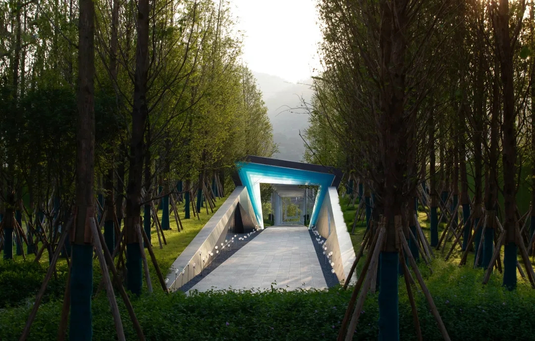 绿地重庆城际空间景观丨中国重庆丨犁墨景观-18