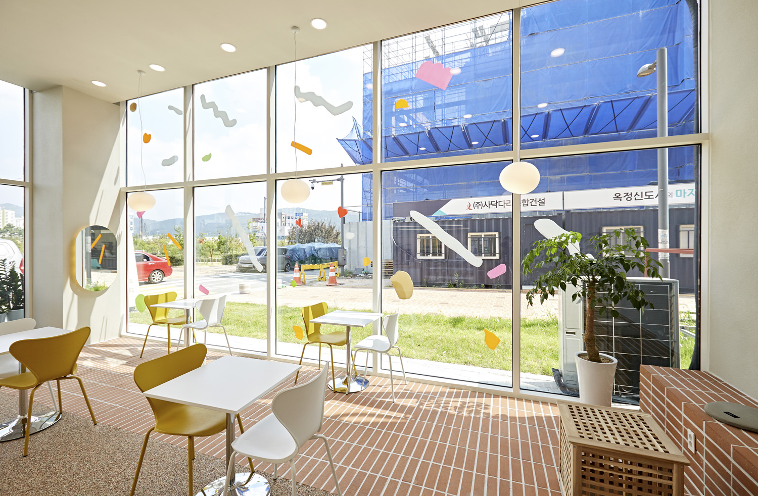 14 坪卡啡厅的温馨亲子空间设计-9