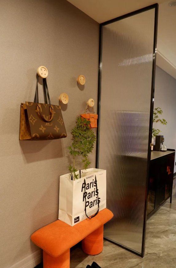 新婚夫妻现代风家居设计-66