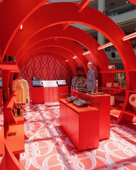 La Luna Factory 零售展示中心丨Spacemen