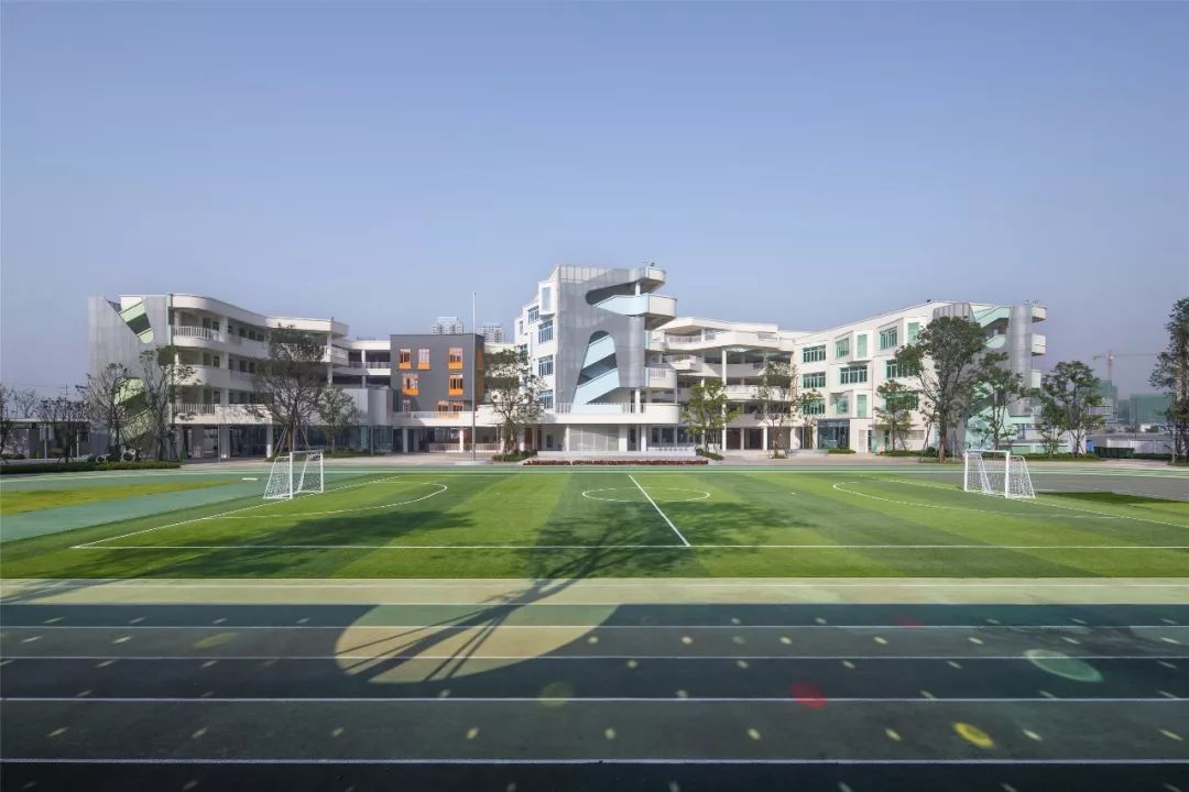 成都哈密尔顿麓湖学校 | 探索空间的无限可能-47