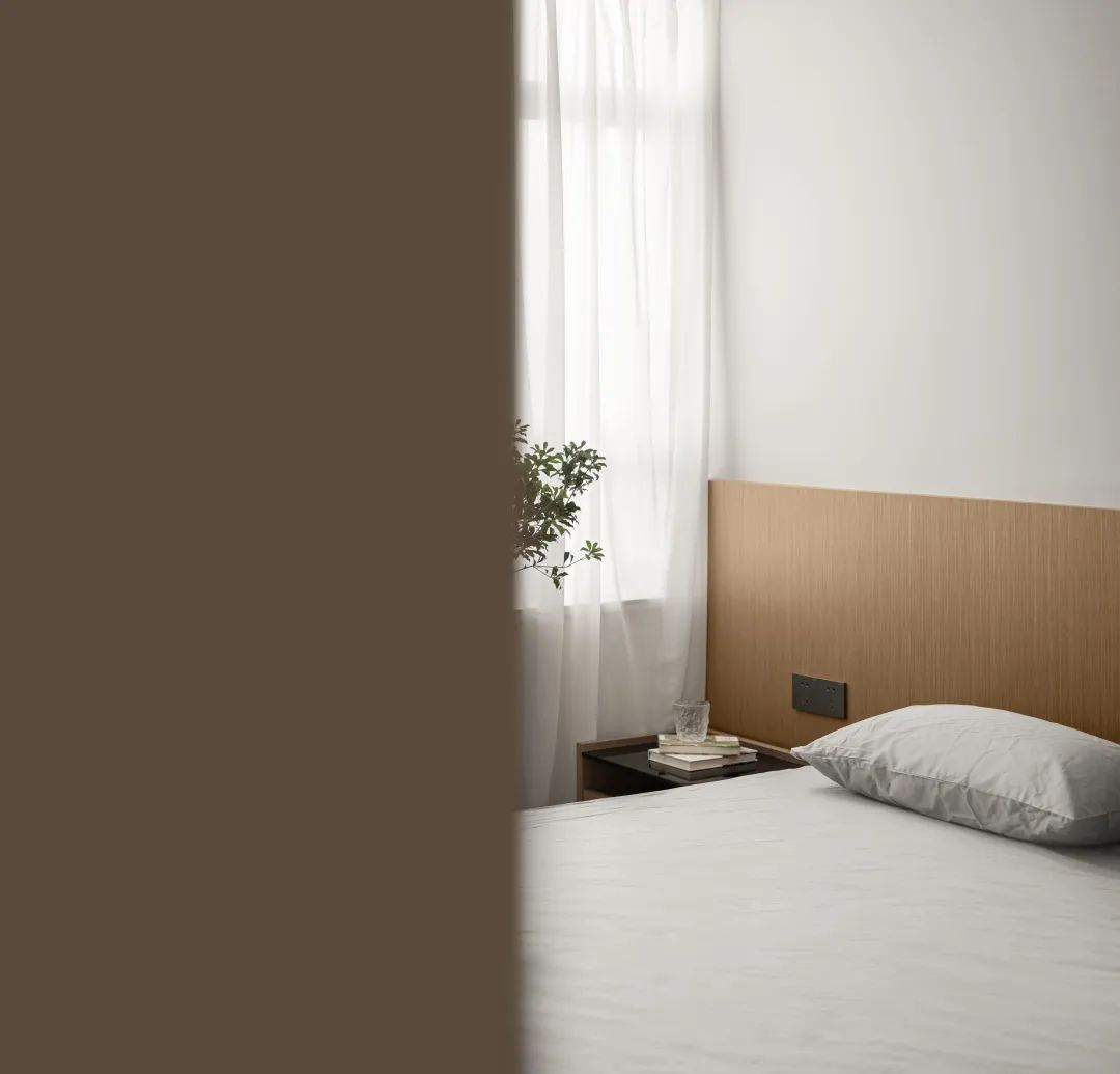 轻灰+原木格调，克制的温柔美-38