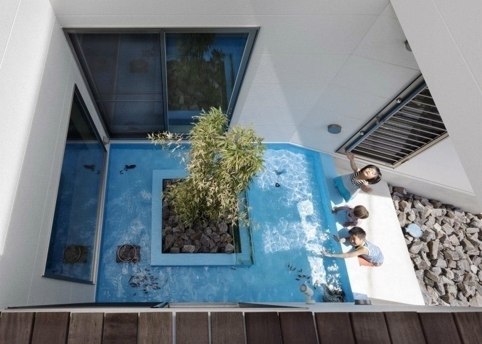 日本爱知简约住宅 | “水围庭院”与“攀岩阁楼”的创意设计-5