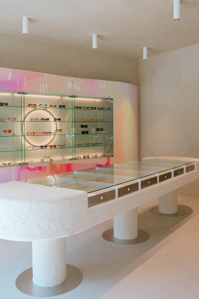 IOKO 商店丨斯洛伐克布拉迪斯拉发丨alan prekop-31