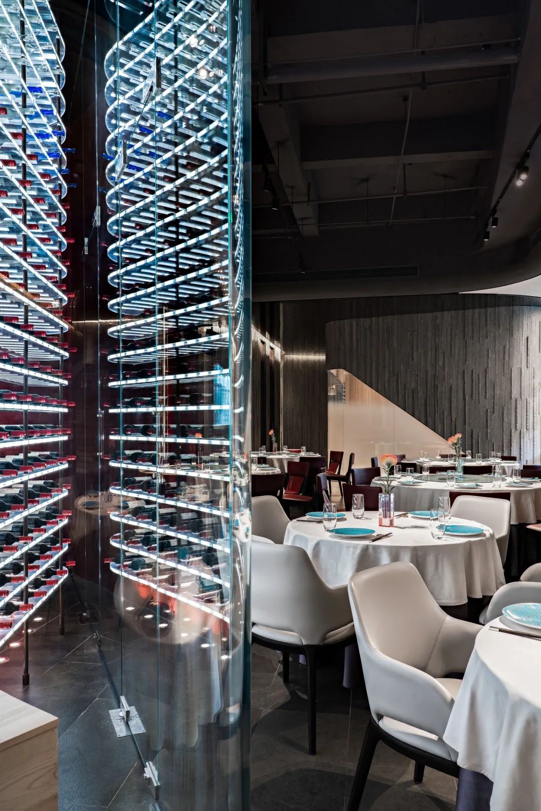 萬蔚成都世茂店丨中国成都丨IN.X 屋里门外-6