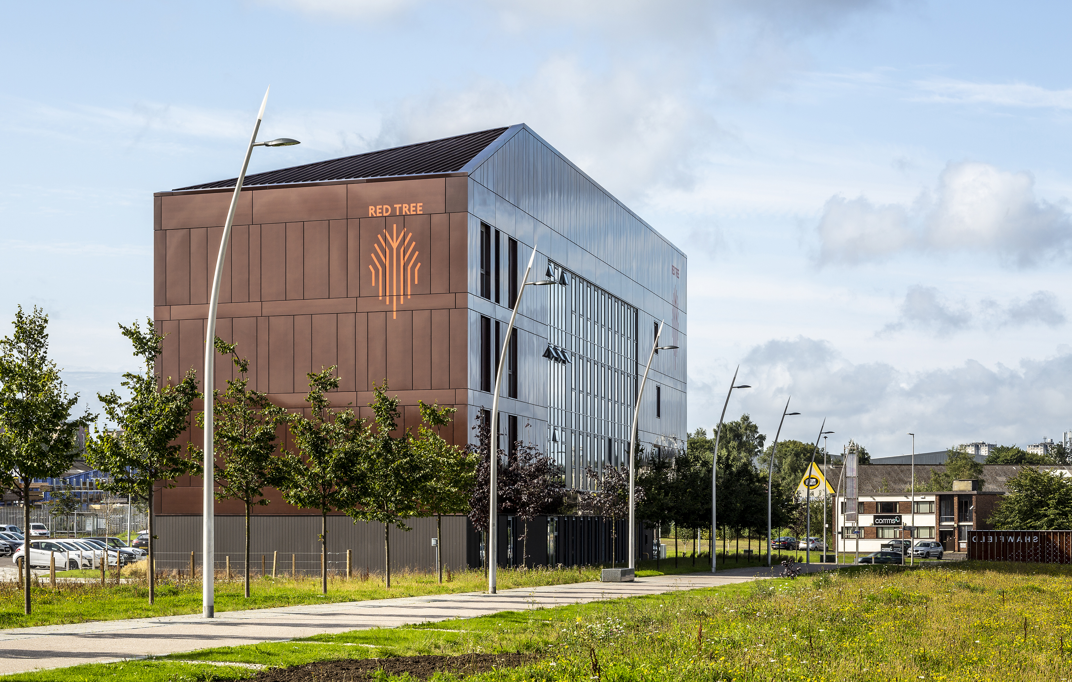 苏格兰最大再生计划中的商业建筑示范-13