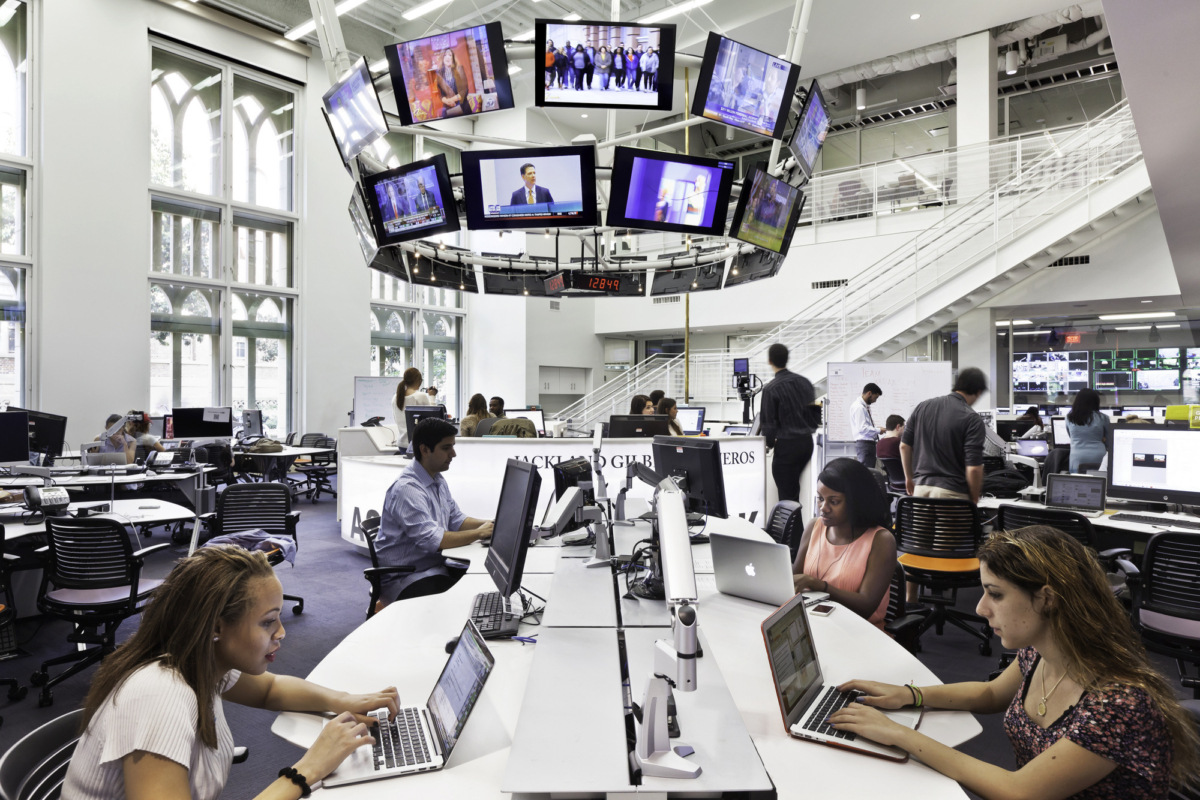 南加利福尼亚大学沃利斯·安嫩伯格传播与新闻学院-23