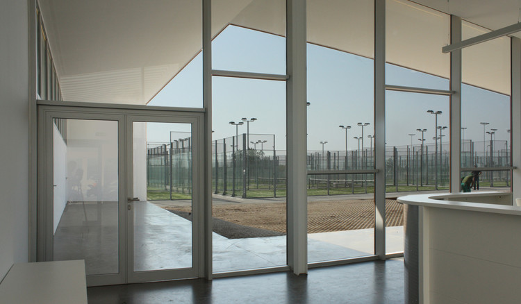 伊纳夸球拍俱乐部-2