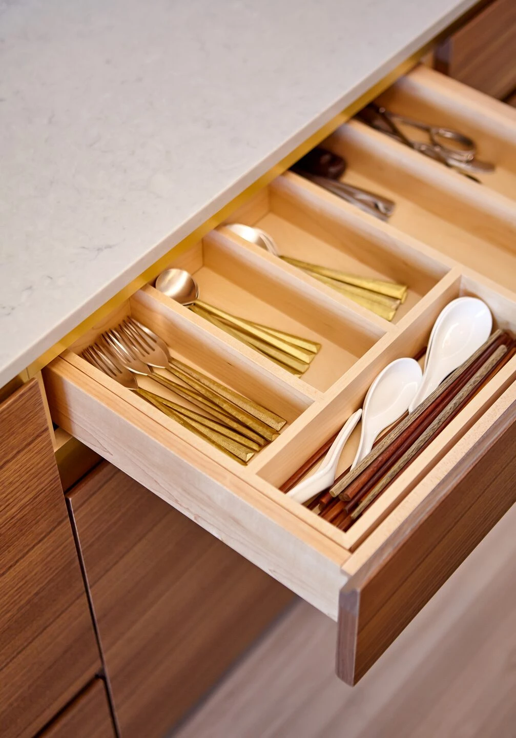 多伦多精致半独立屋改造，诠释优雅与实用并重-17