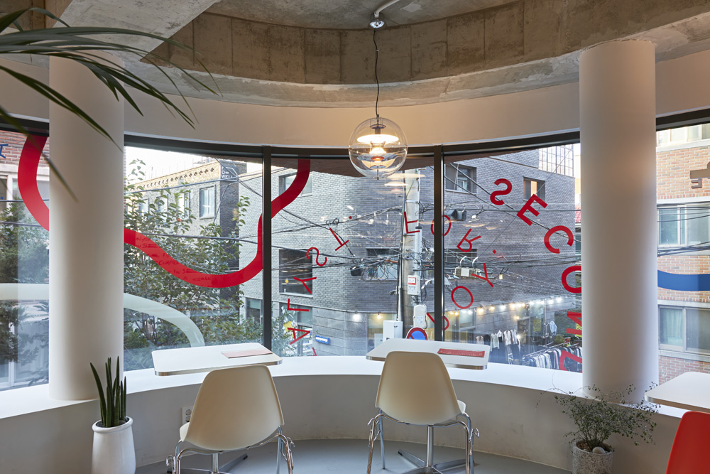 28 坪现代简约风咖啡厅，首尔城东区成寿洞 Brunch 咖啡厅设计-12