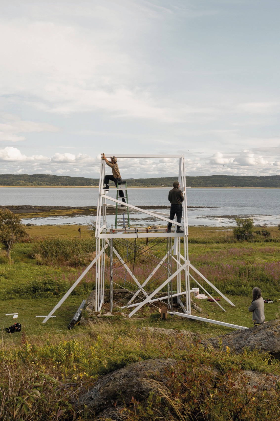 与绿岛居民共创的“烟熏屋”临时装置丨加拿大丨Atelier Pierre Thibault-81